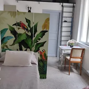 Lacasadilu Naples