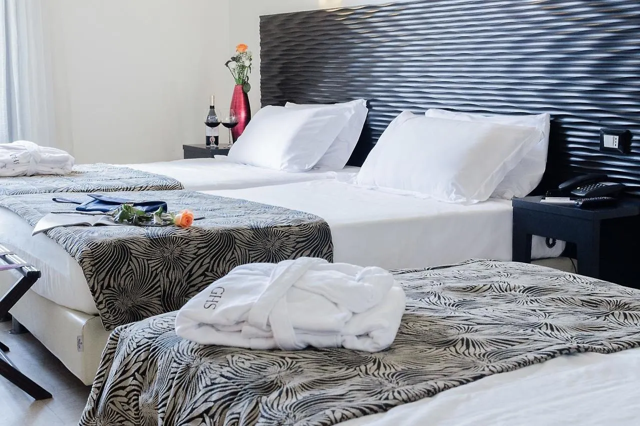 Hotel Garibaldi Naples